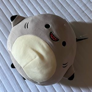 Gordon the Shark Squishmallow Plush NWT 8inch